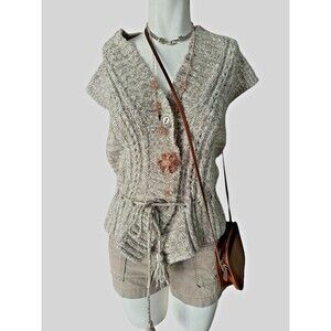Vintage Grey Short Sleeve Button Up Cardigan Women's Medium Y2K Style Bella vibe